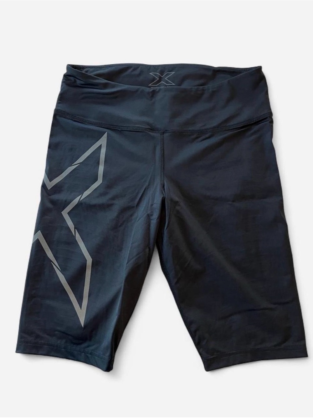 2XU Black Women's Performance Bike Shorts with Reflective Logo